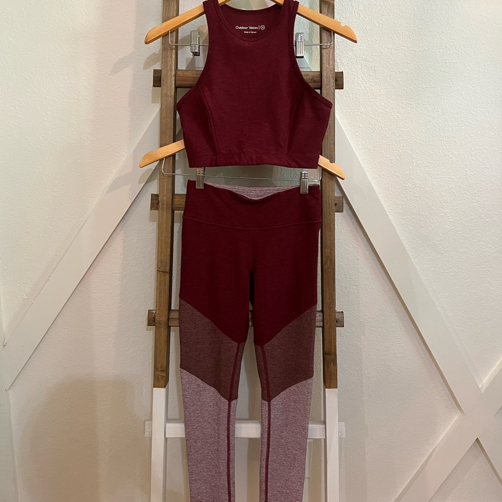 Outdoor Voices Color-block leggings + sports bra